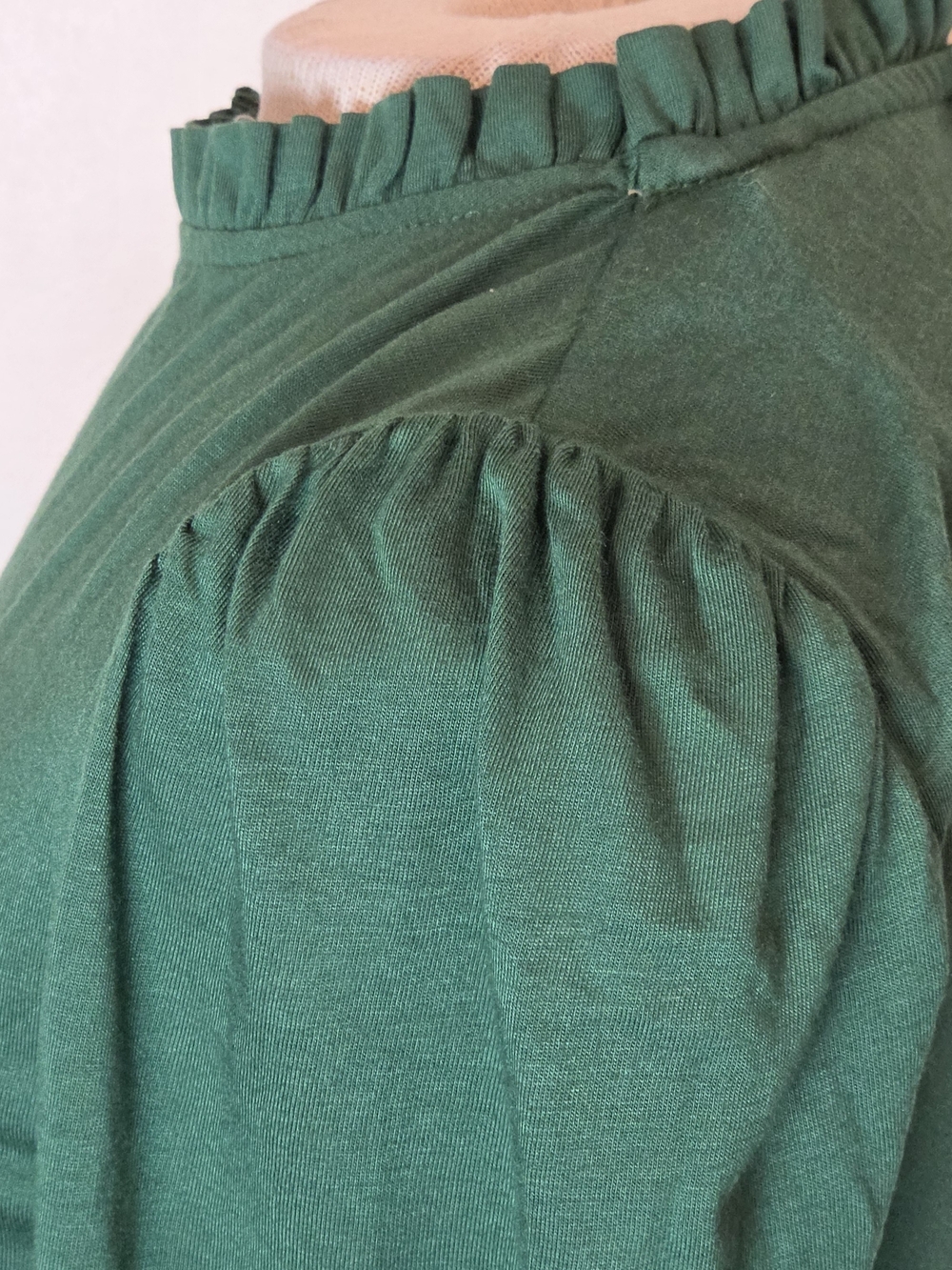 Boden Ruffle Long Sleeve Top Size 0 NWT Emerald Green Jersey Minimalist Frill - Picture 7 of 13